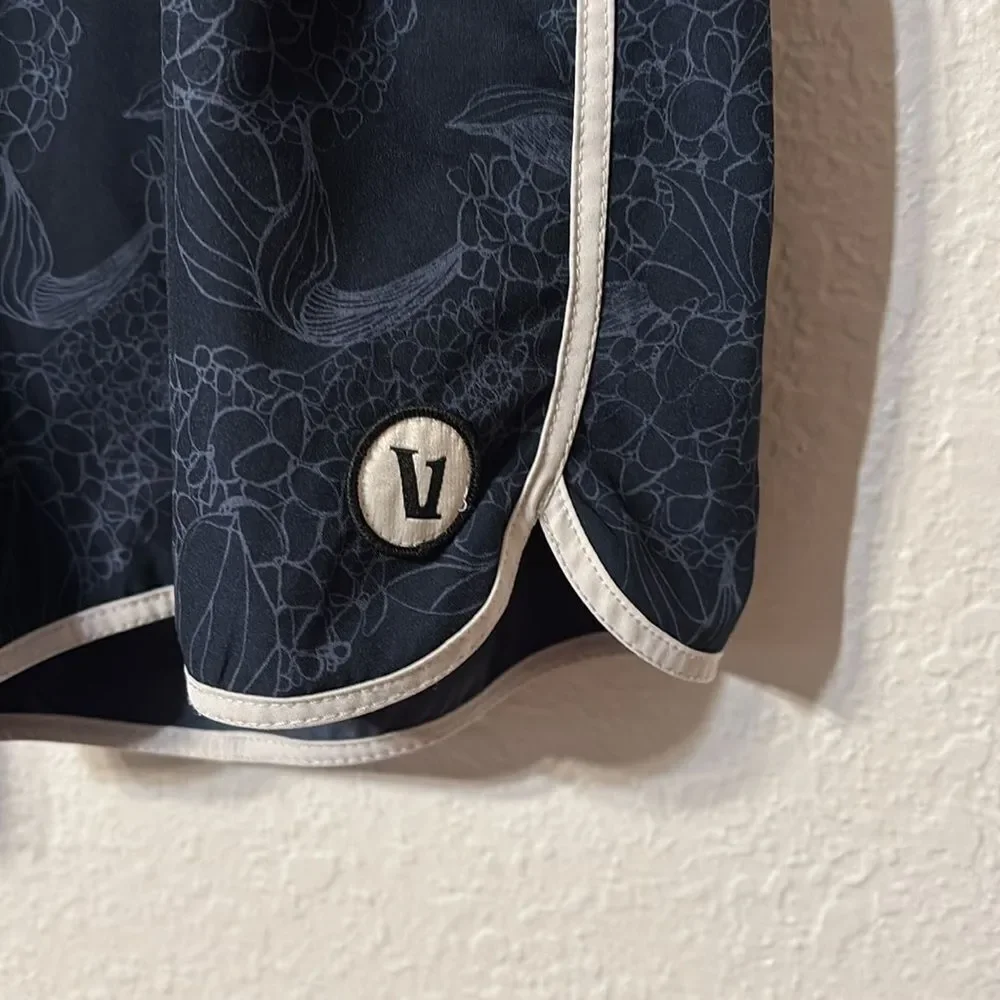 Vuori Cruise Board Shorts Size 38
